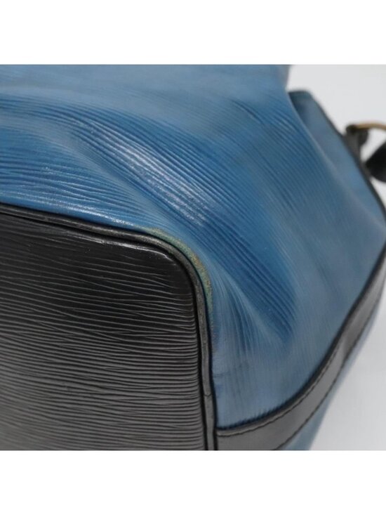 Authentic LOUIS VUITTON Epi Petit Noe Shoulder Bag Bicolor Black Blue M44152 - Picture 7 of 16